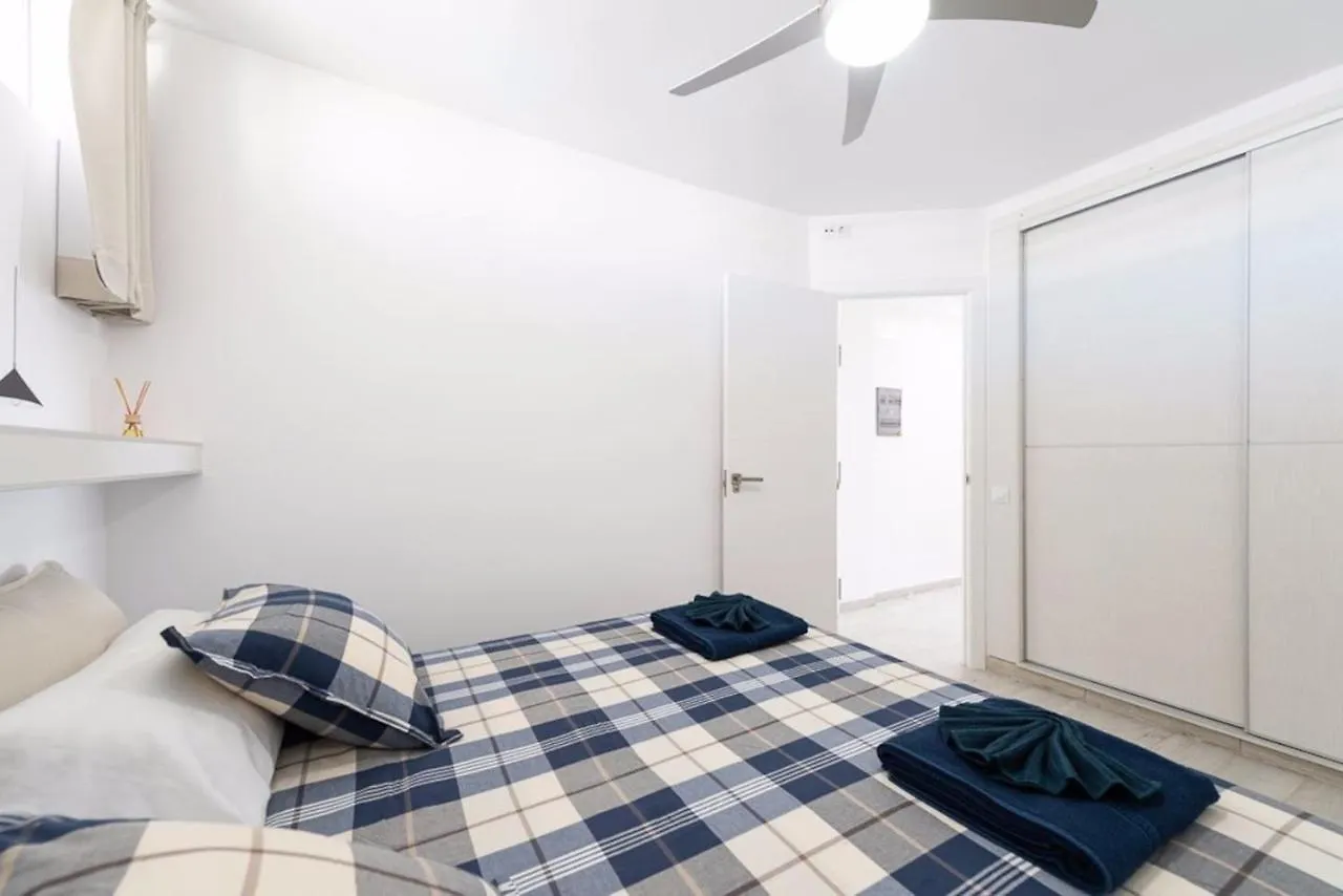 Apartamento 4 Minutes Walk From Yumbo Maspalomas  0*, Maspalomas (Gran Canaria)